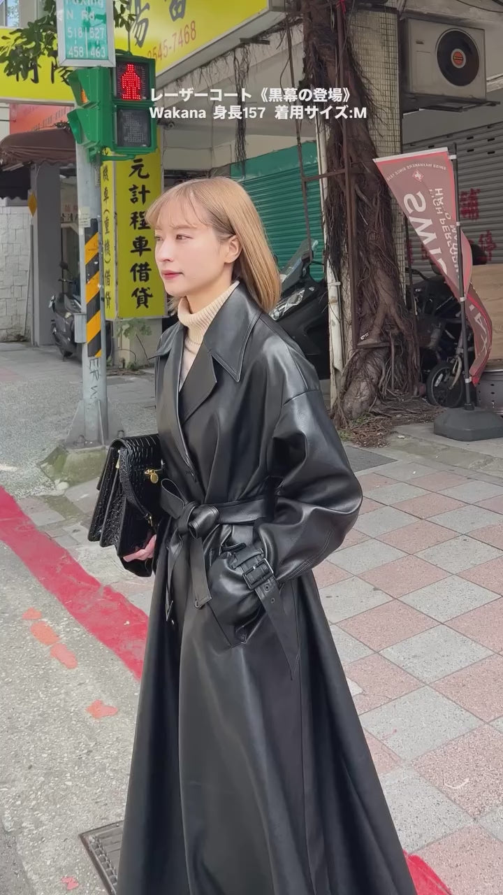 《黒幕の登場》ダブルブレストフェイクレザーコート-Black