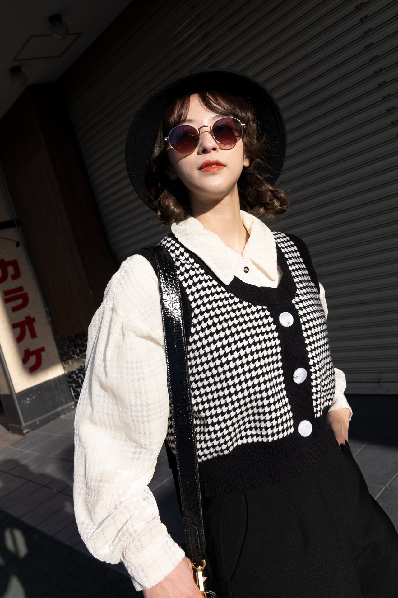 《壊れたフィルム》ハウンドトゥースチェックベスト-Black