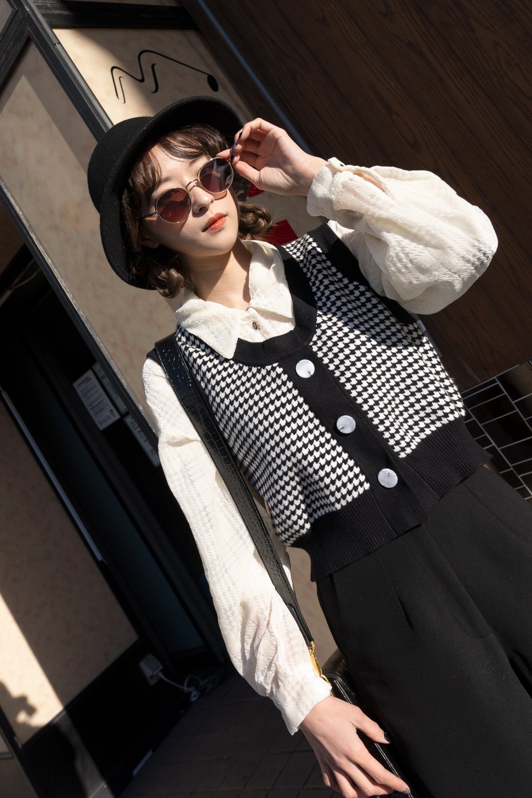 《壊れたフィルム》ハウンドトゥースチェックベスト-Black