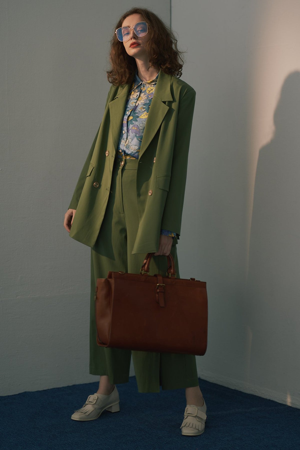 《Draw a map with tree branches》Double button jacket-Light green