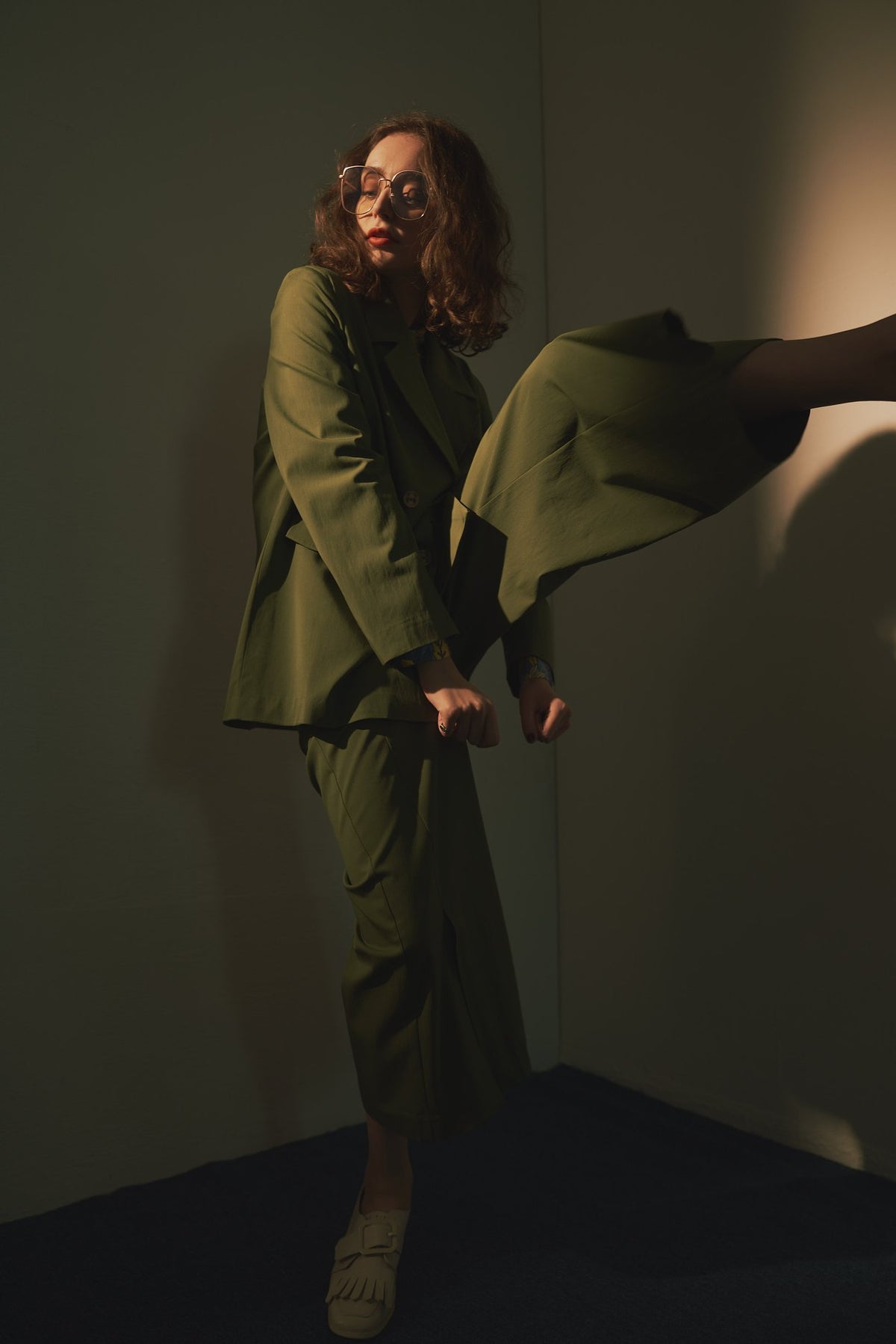 《Draw a map with tree branches》Double button jacket-Light green