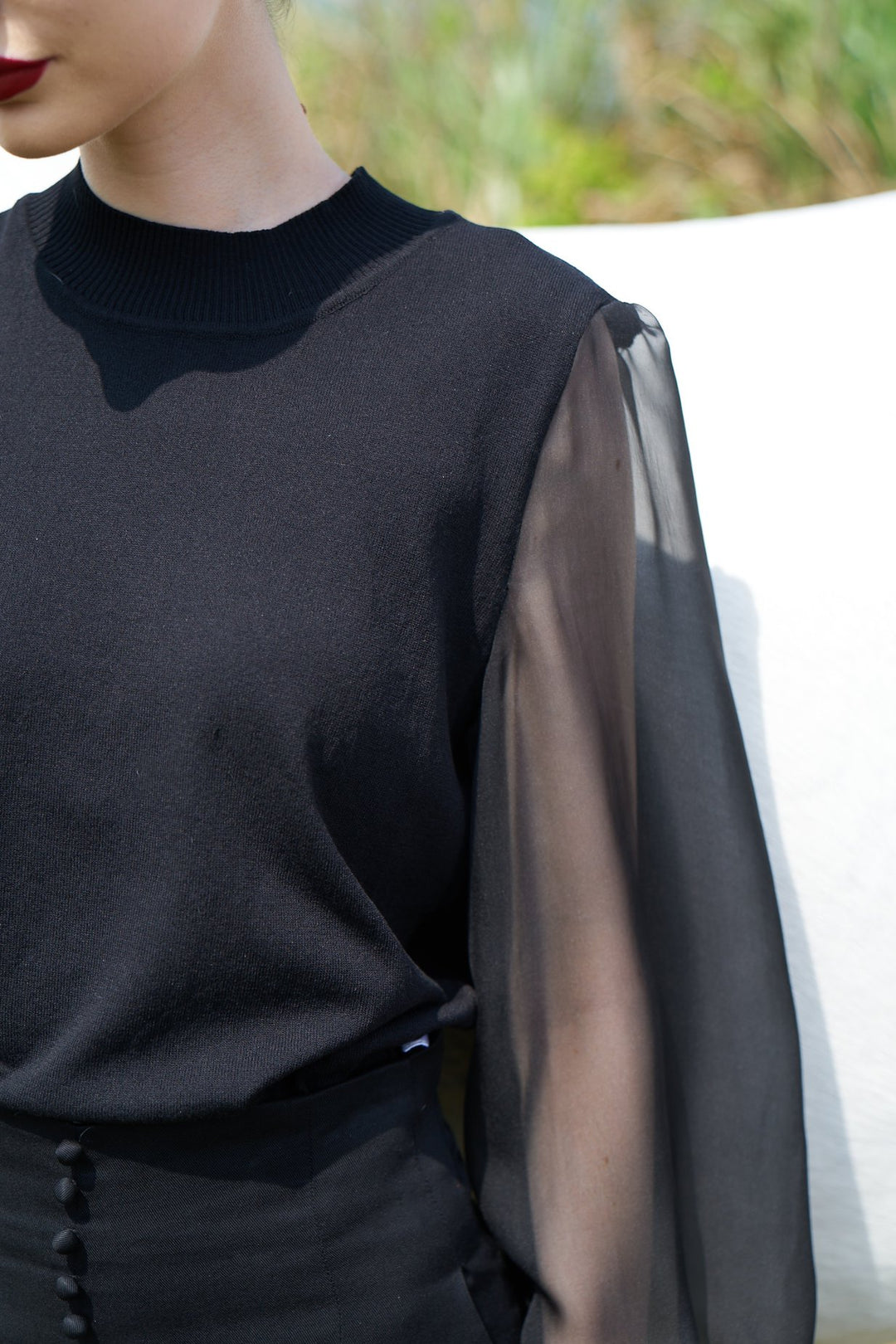 シースルースリーブニットトップス 特別な前菜》シースルースリーブニットトップ-Black – Tnewties