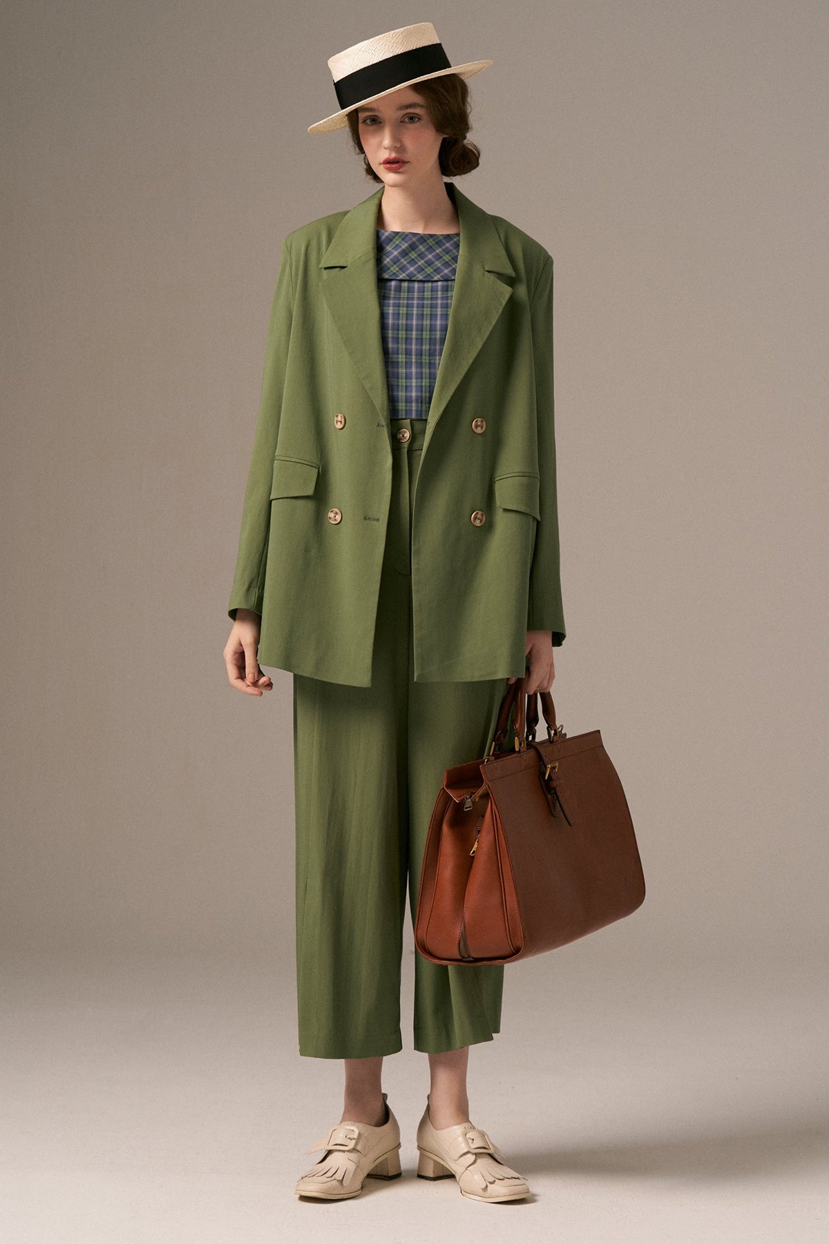《Draw a map with tree branches》Double button jacket-Light green