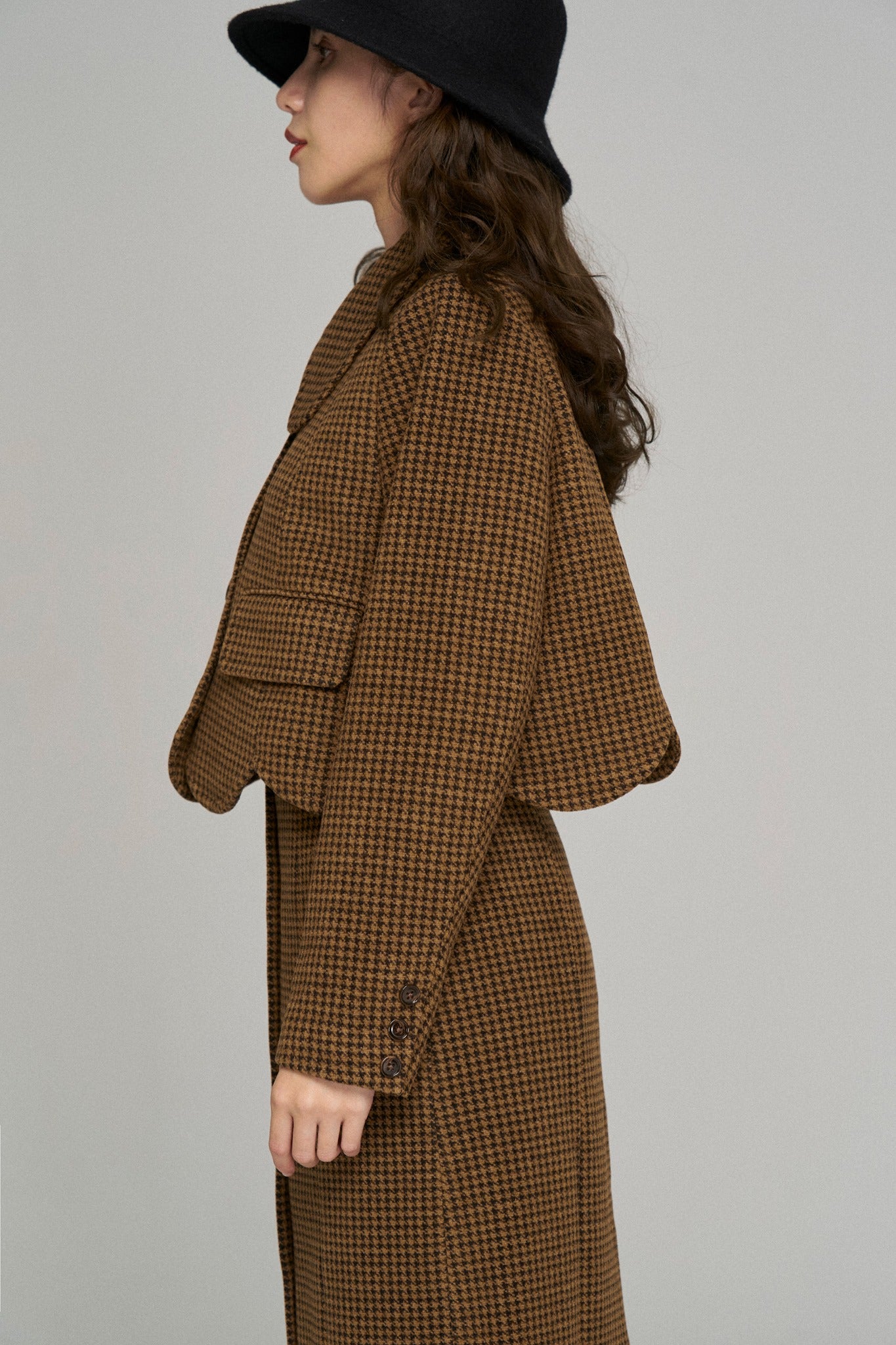 《I have to hang up now》Removable pleats jacket