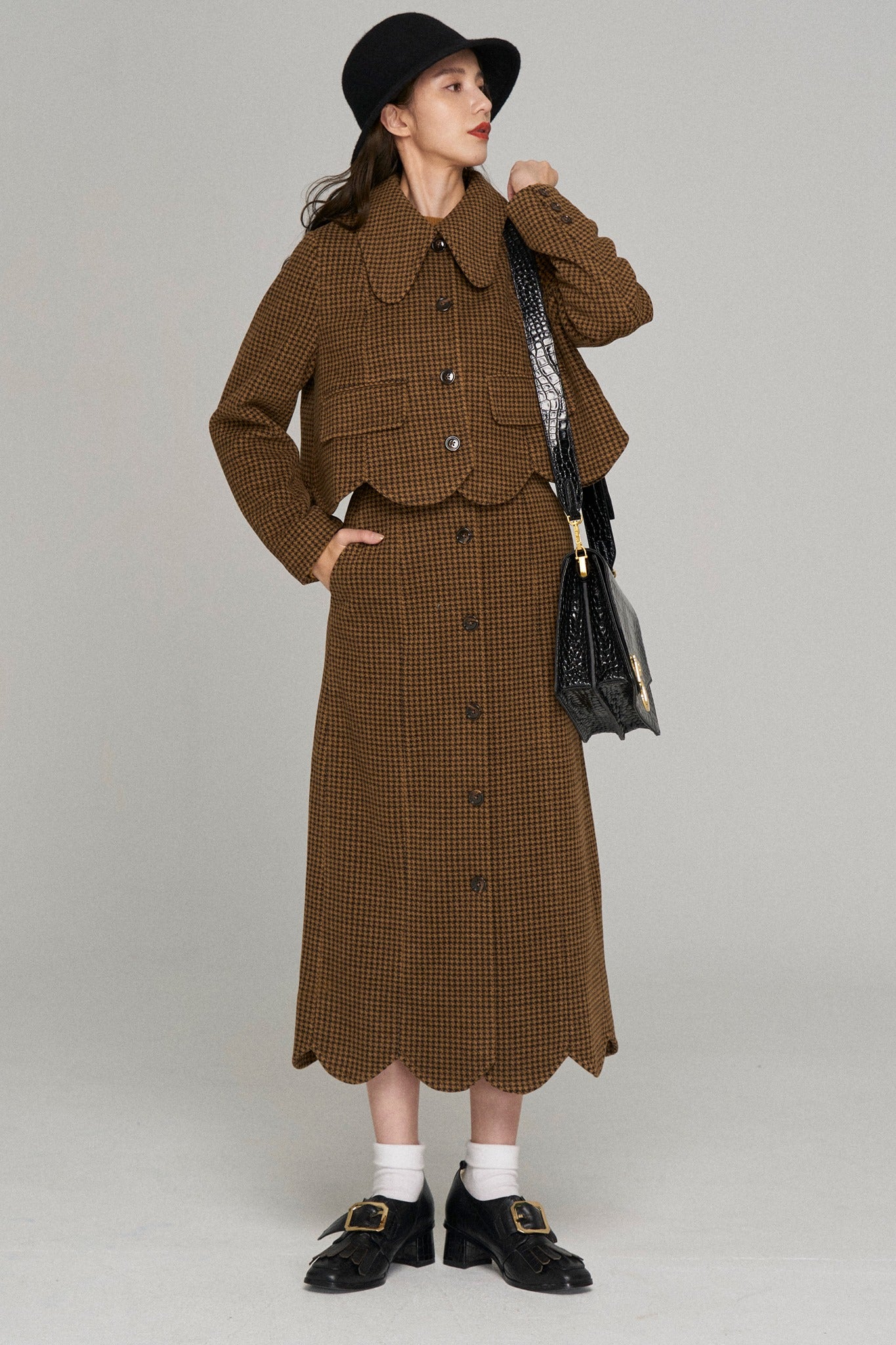 《I have to hang up now》Removable pleats jacket