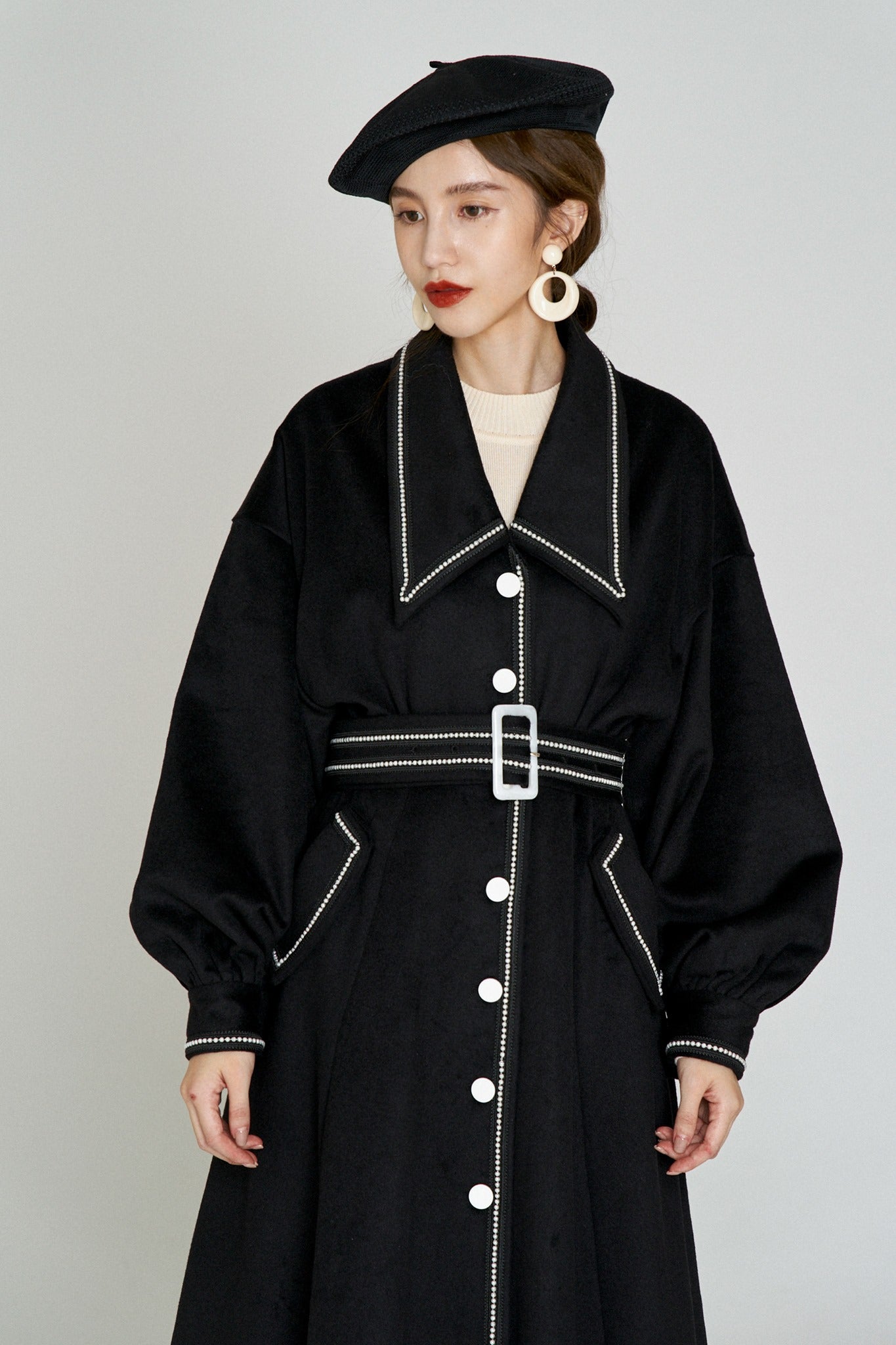 【Pre-order】《Tonight's show》Petal collar coat