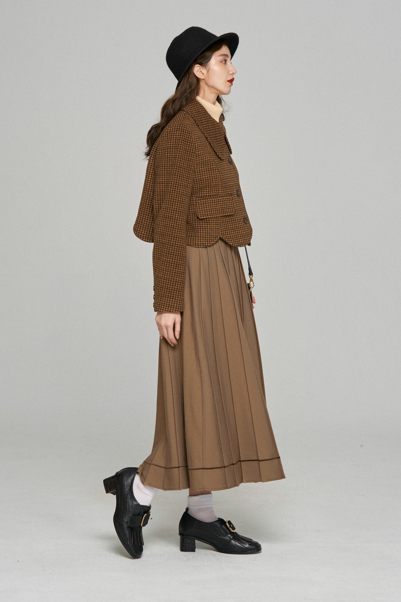 《I have to hang up now》Removable pleats jacket