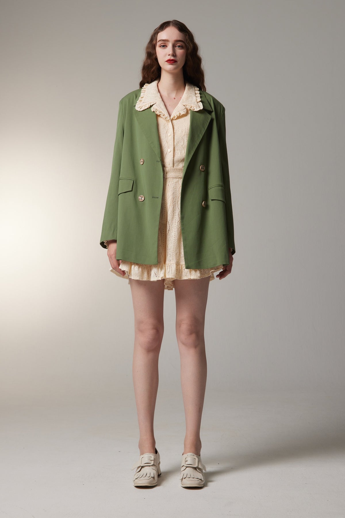 《Draw a map with tree branches》Double button jacket-Light green