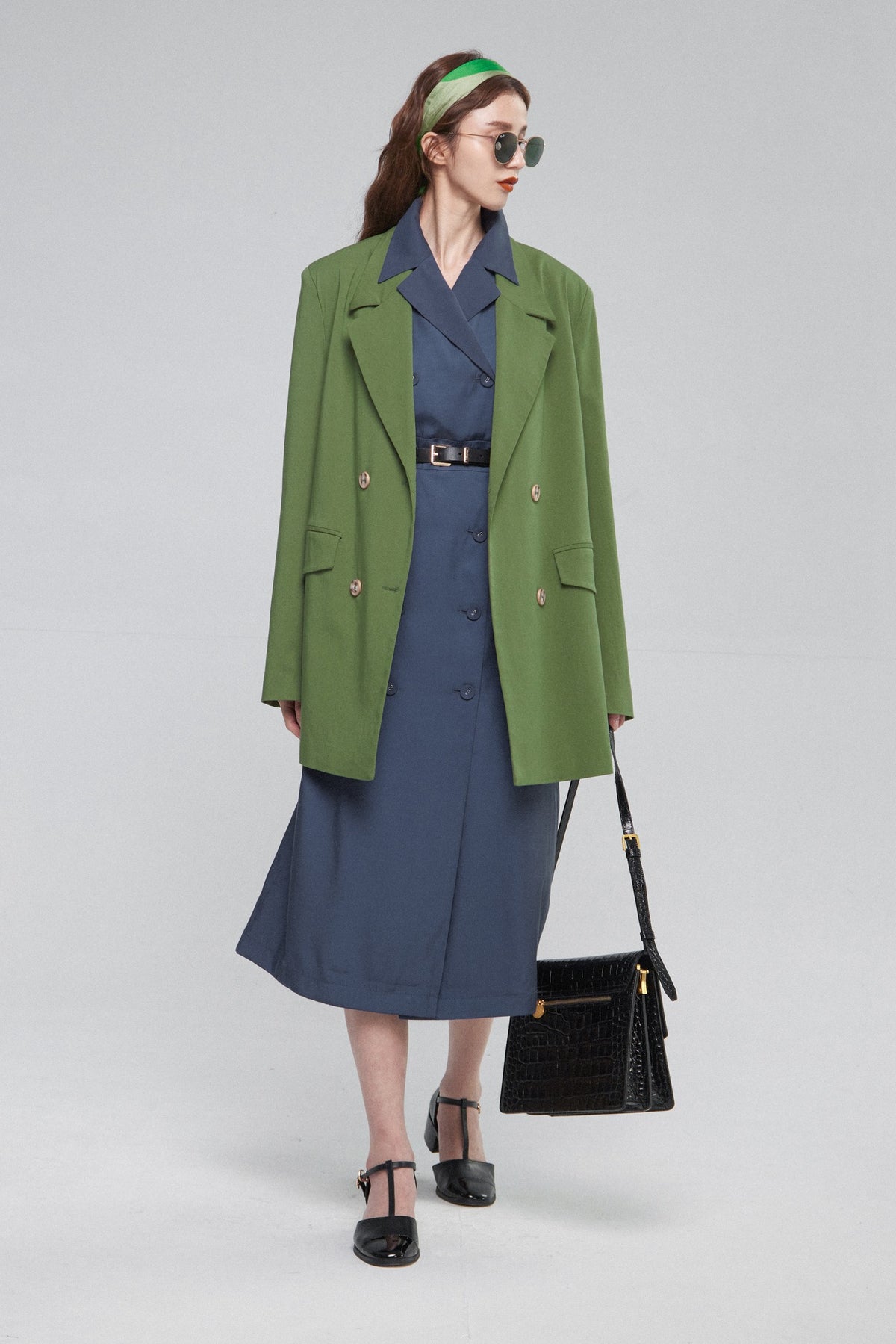 《Draw a map with tree branches》Double button jacket-Light green