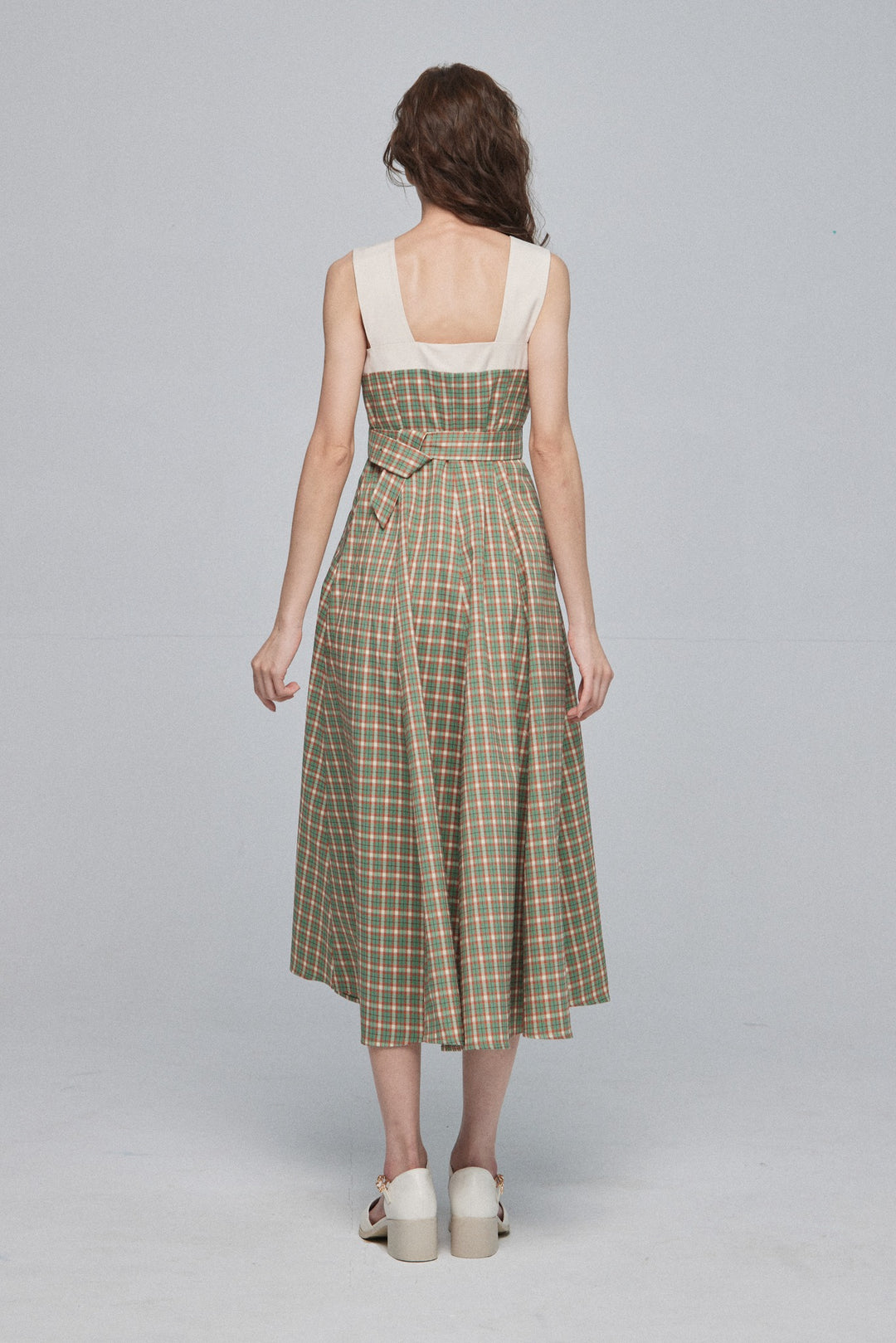 《北京ダックを持ち帰りで》ショルダーストラップハイウエストドレス-Green