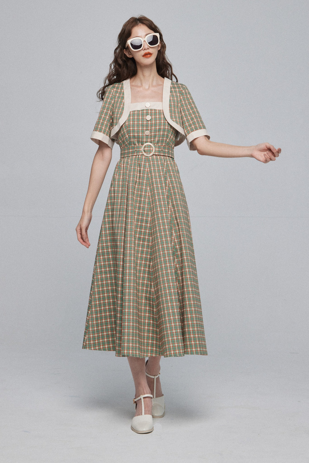 《北京ダックを持ち帰りで》ショルダーストラップハイウエストドレス-Green