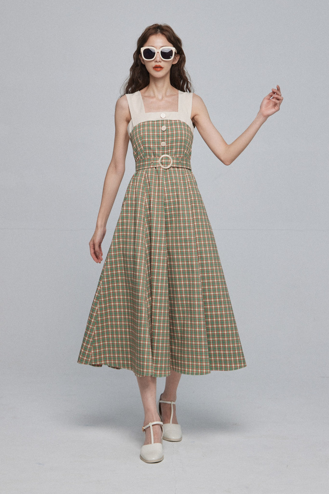 《北京ダックを持ち帰りで》ショルダーストラップハイウエストドレス-Green
