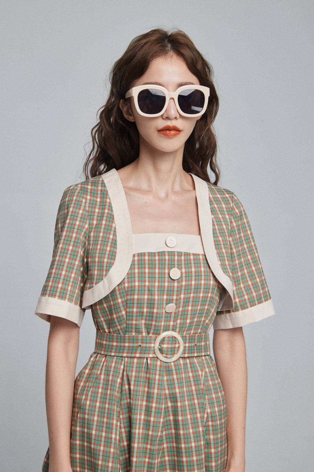 《北京ダックを持ち帰りで》ショルダーストラップハイウエストドレス-Green