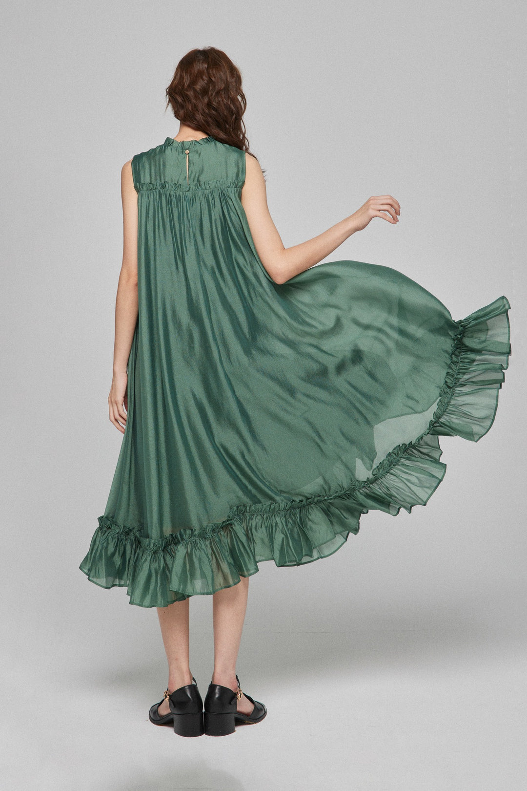 《キラキラ輝く湖面に》ラッフルトリムドレス-Dark green