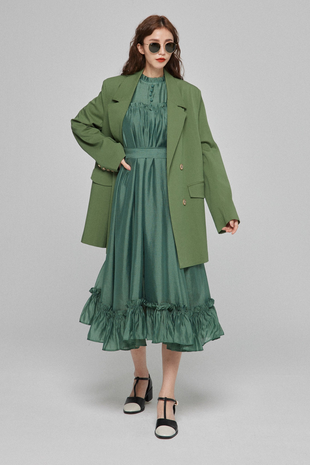 《キラキラ輝く湖面に》ラッフルトリムドレス-Dark green