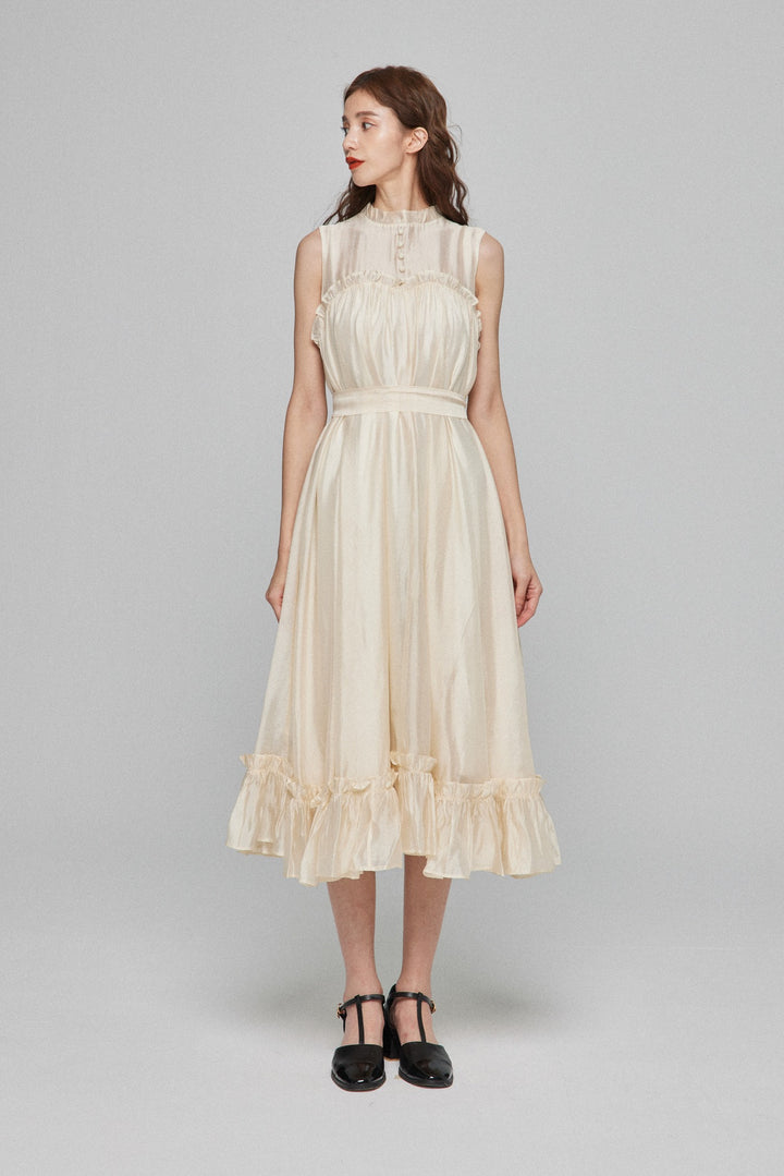 《キラキラ輝く湖面に》ラッフルトリムドレス-White