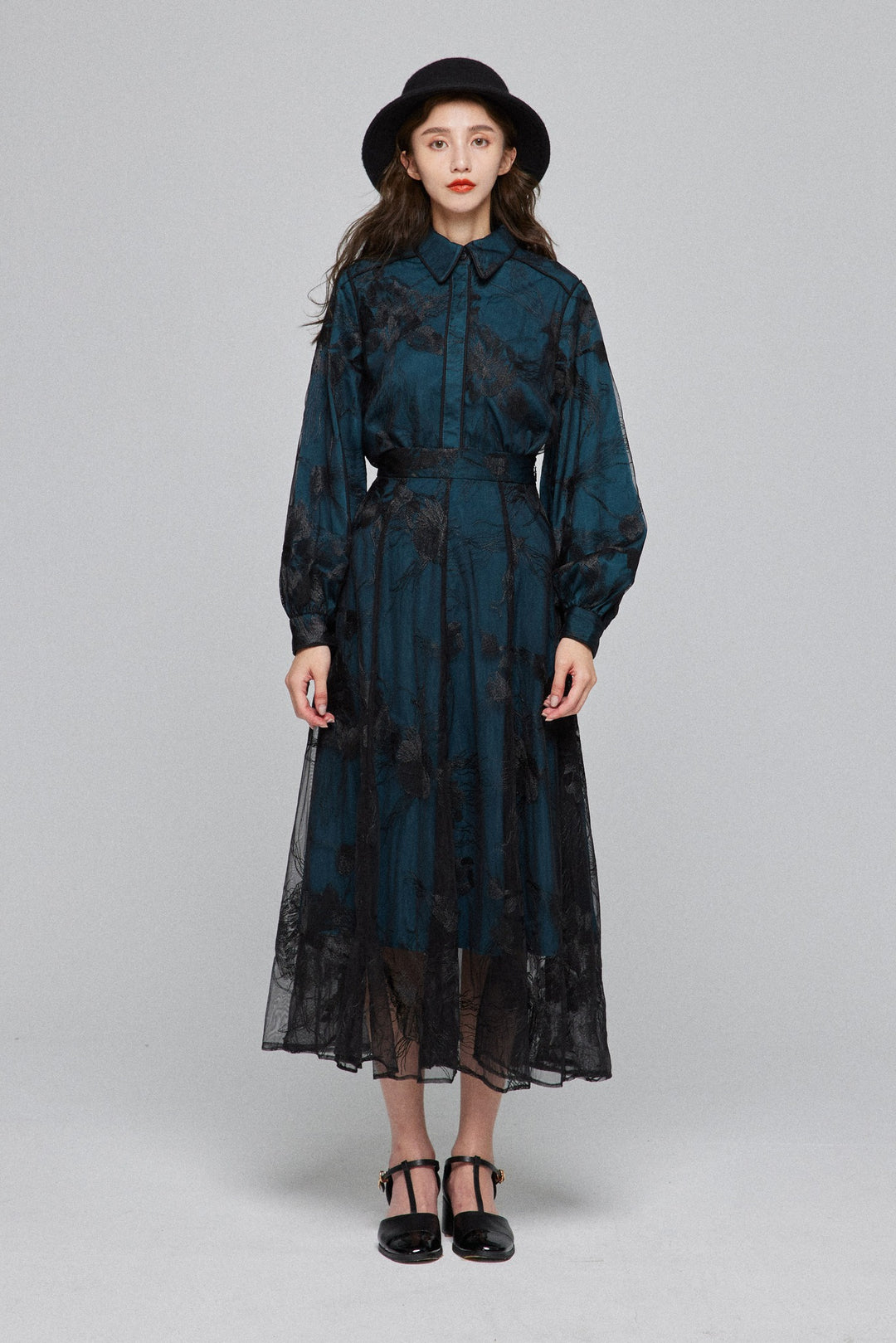 《サリーとデイヴィットのスキャンダル》シースルーエンブロイダリーハイウエストスカート-Dark green