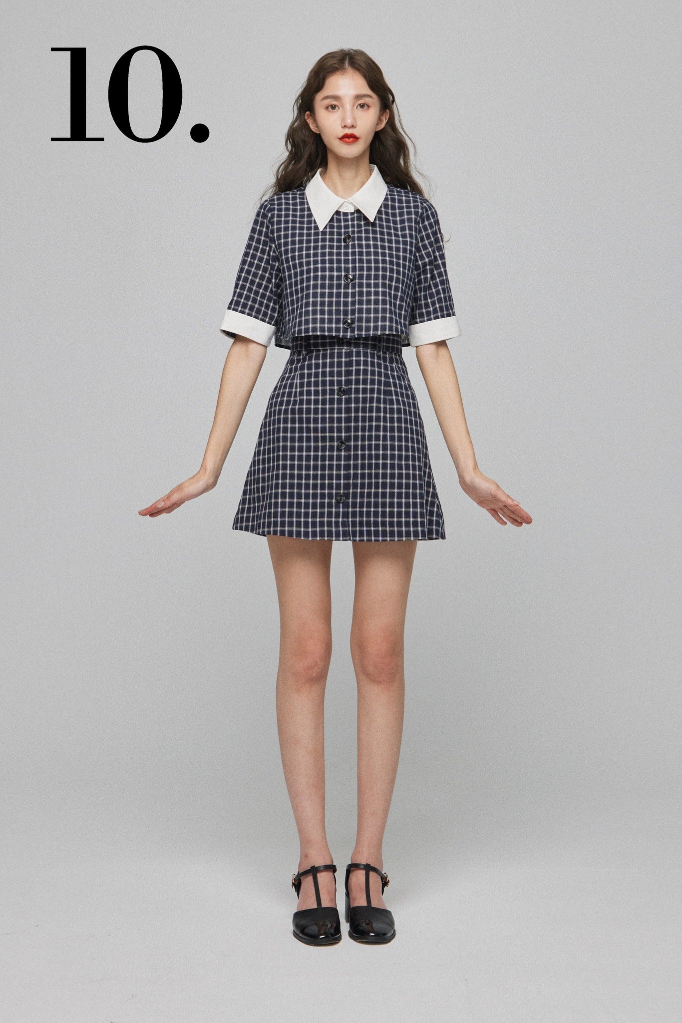 パズルのラストピース》クロップドチェックブラウス-Dark Navy – Tnewties