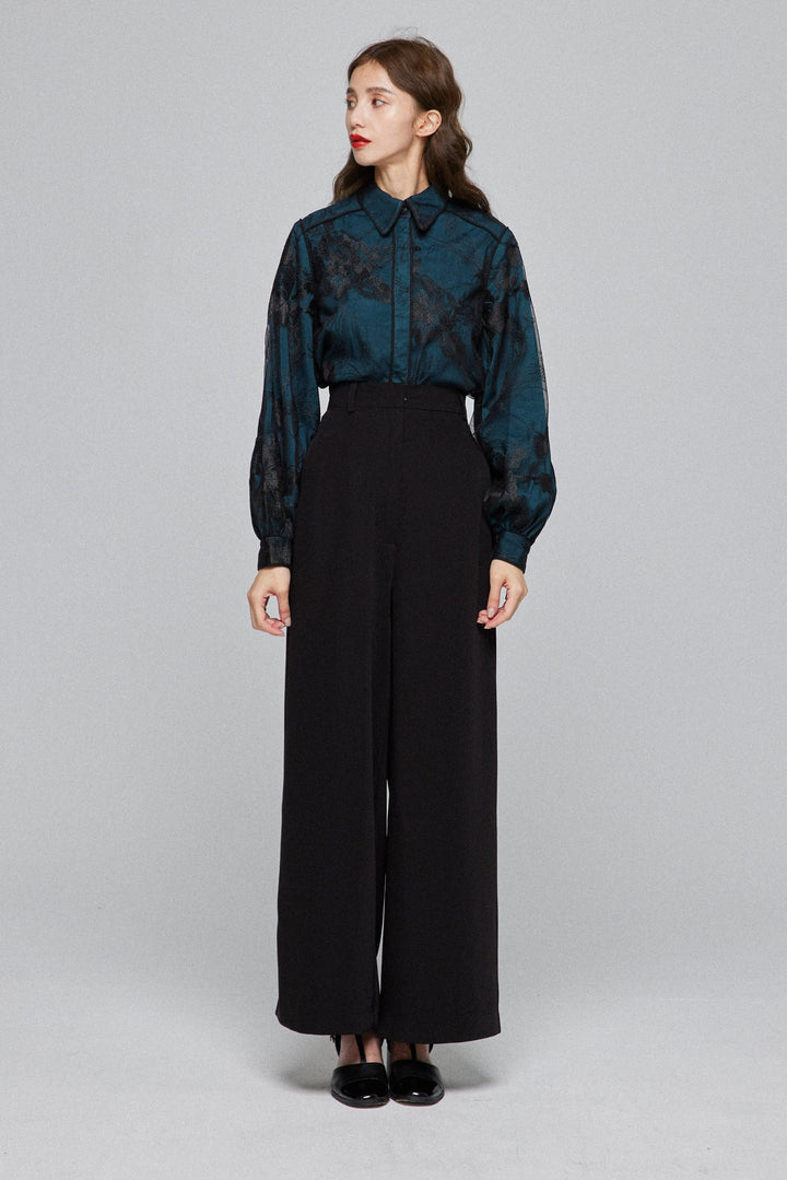《サリーとデイヴィットのスキャンダル》シースルーエンブロイダリーブラウス-Dark green