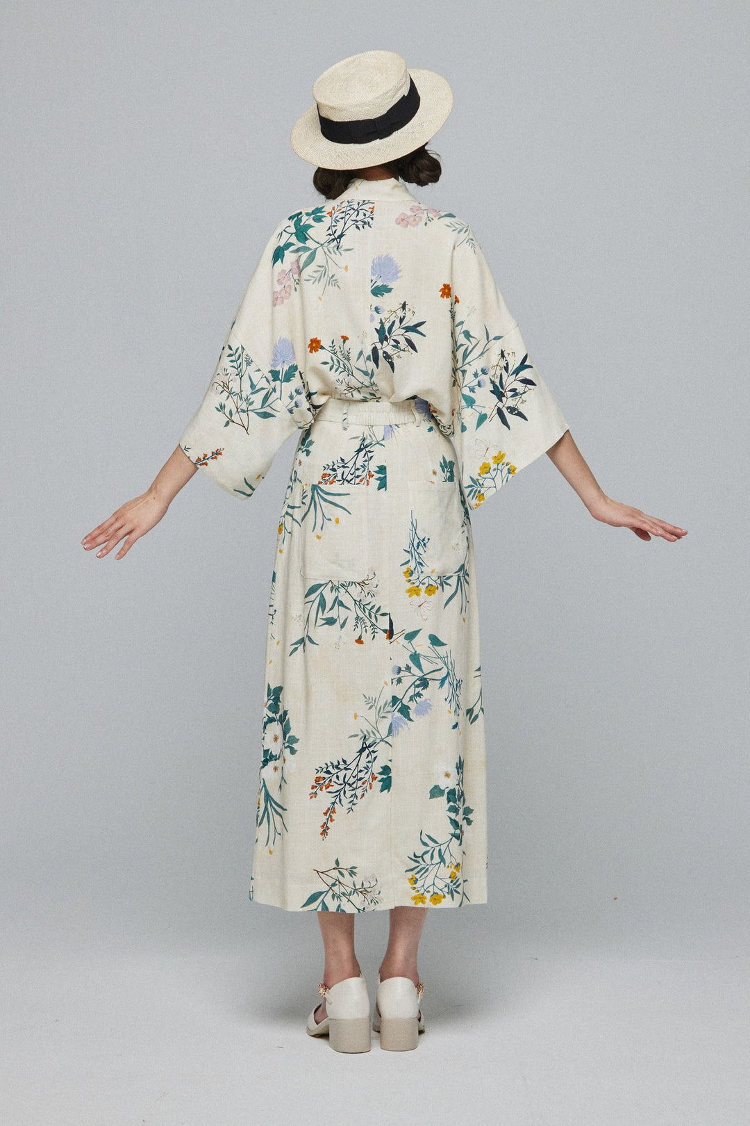 《金魚すくい一回100円》ワイドスリーブシャツ-Cream