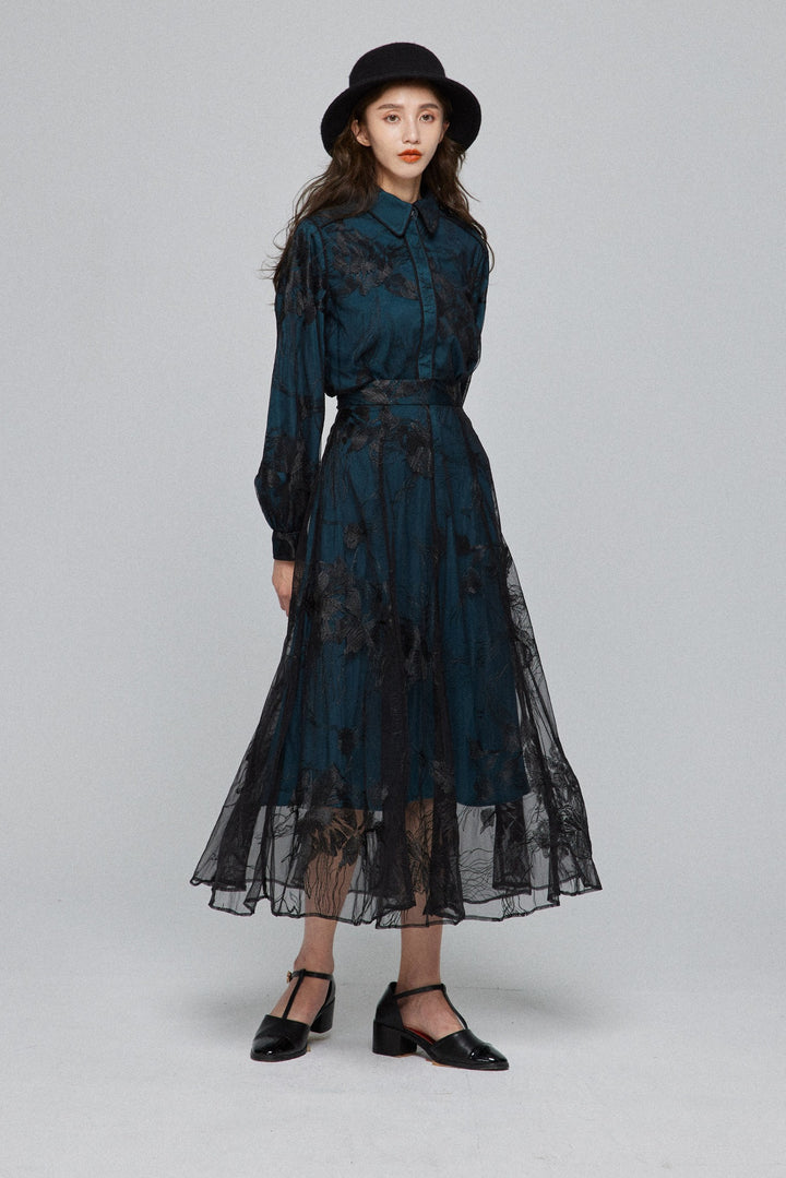 《サリーとデイヴィットのスキャンダル》シースルーエンブロイダリーブラウス-Dark green