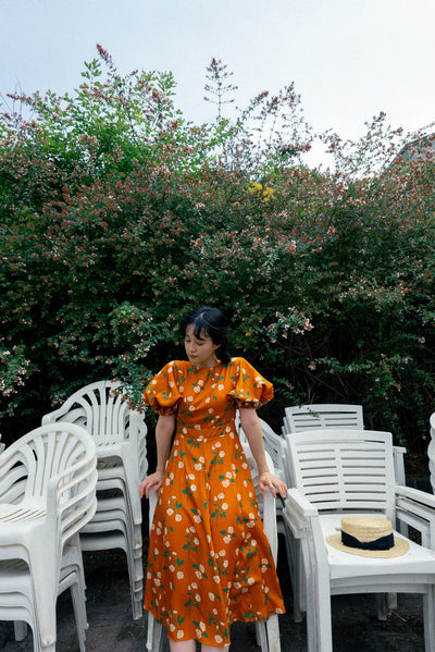 《海老入りの春巻き》フラワーパターンオープンバックドレス
