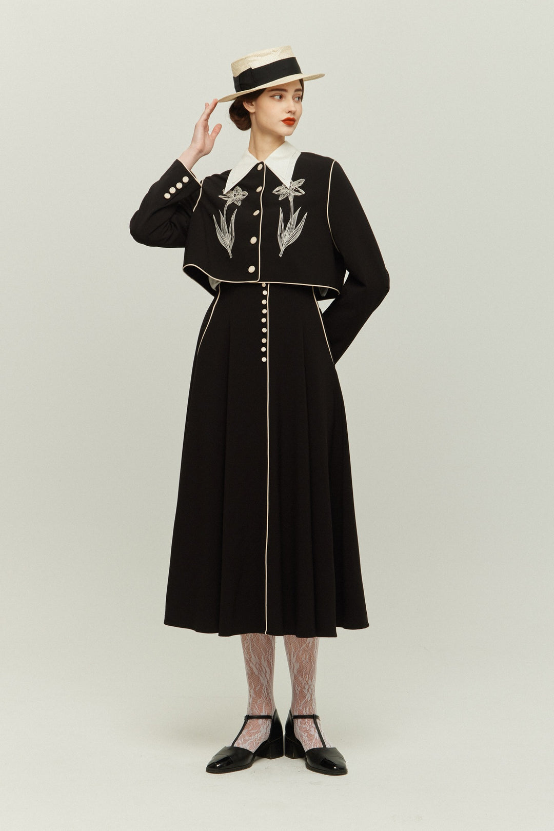 SELF PORTRAIT☆ブロイダリーアングレーズ ミディ♪【送料込】 櫛はいりません》フラワーエンブロイダリートップス-Black – Tnewties