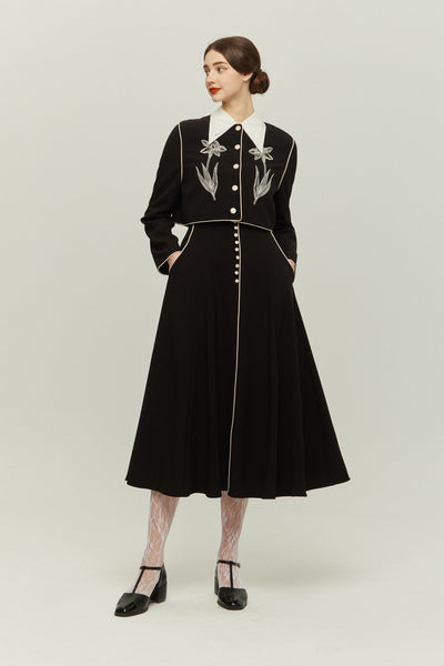 《Cast the moon spell》Flare sleeve frilled blouse