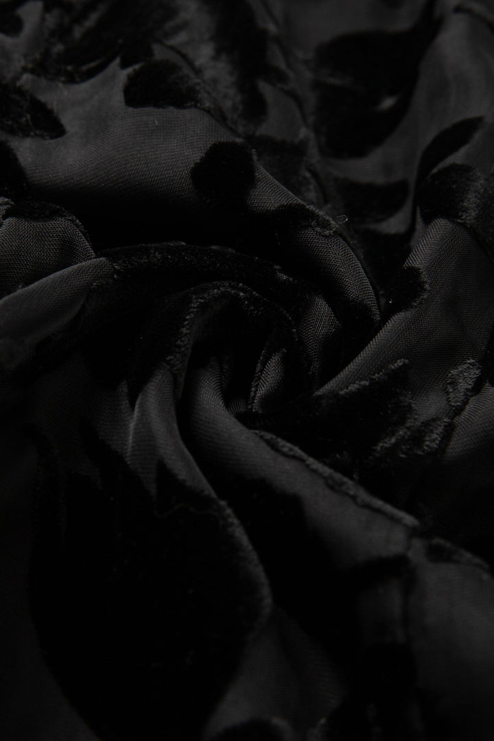 《私に物語を聞かせて》ディープVネックドレス-Black