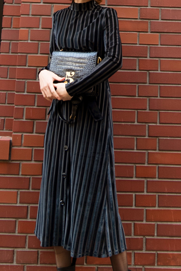 ブラック ベルベット ラップトップ 2025秋冬 DSC02675_720x.jpg?v=1736408954