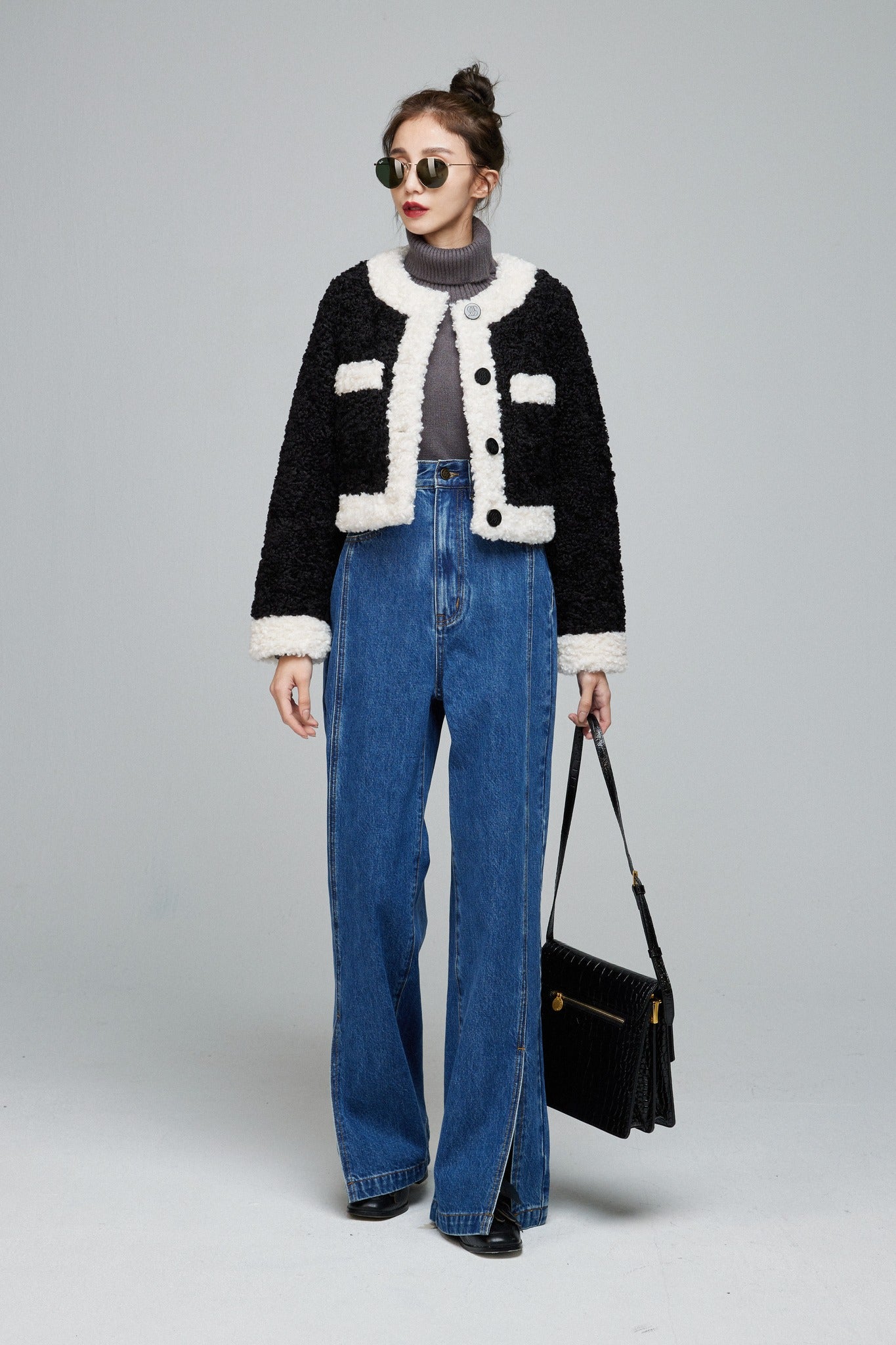 《私は今ラスベガスにいる》カーリーファージャケット-Black