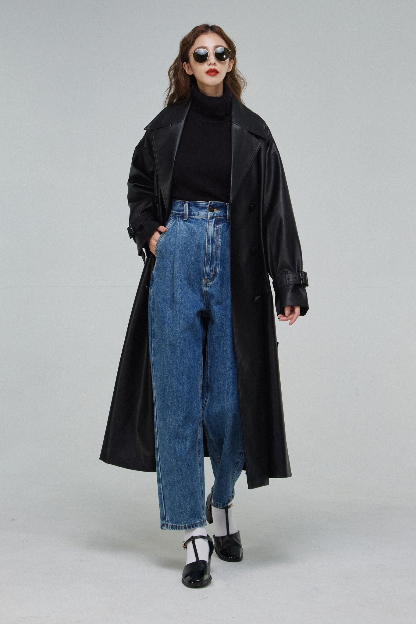 黒幕の登場》ダブルブレストフェイクレザーコート-Black – Tnewties