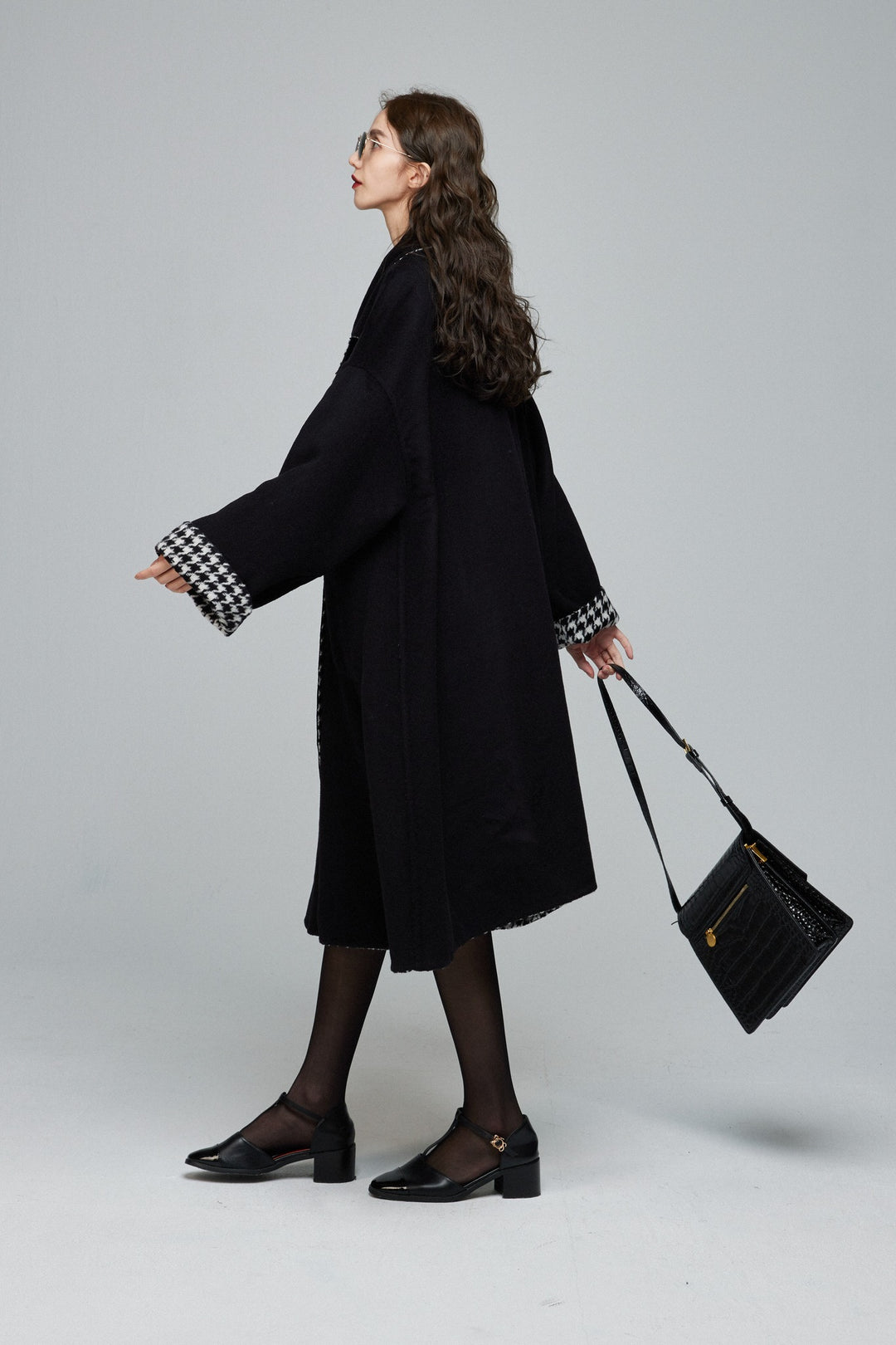 口角にほくろがある彼女》リバーシブル2WAYコート – Tnewties