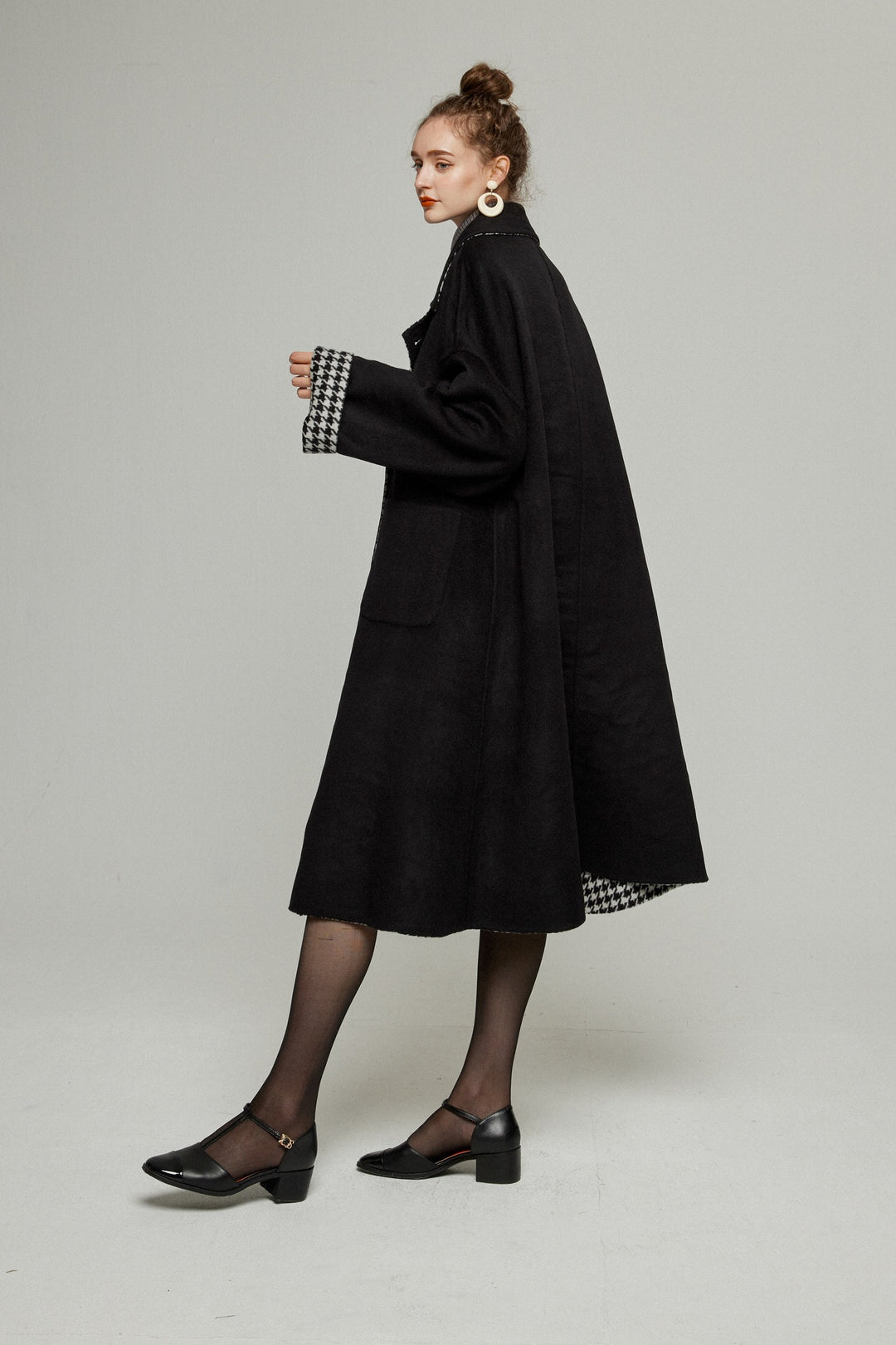 【twenties】口角にほくろがある彼女【値下げ可】 口角にほくろがある彼女》リバーシブル2WAYコート – Tnewties